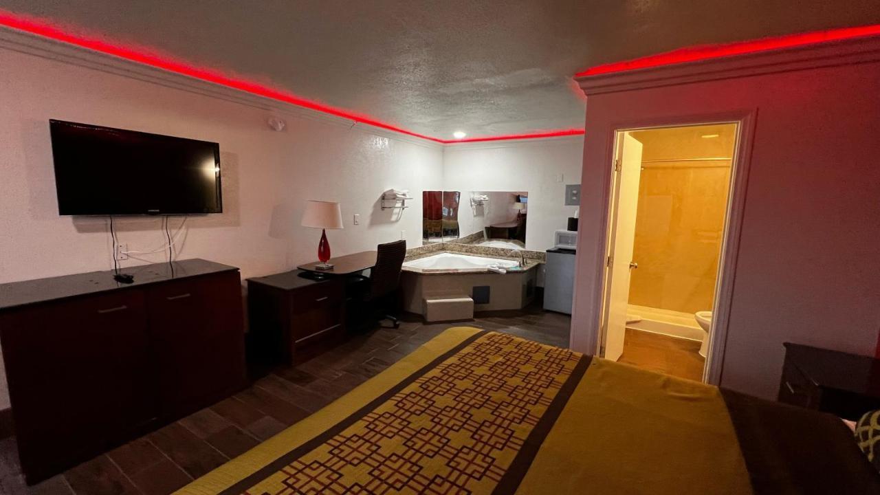 New American Inn & Suites Orange Exteriör bild