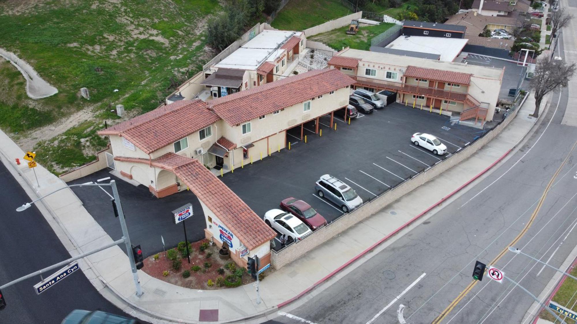 New American Inn & Suites Orange Exteriör bild